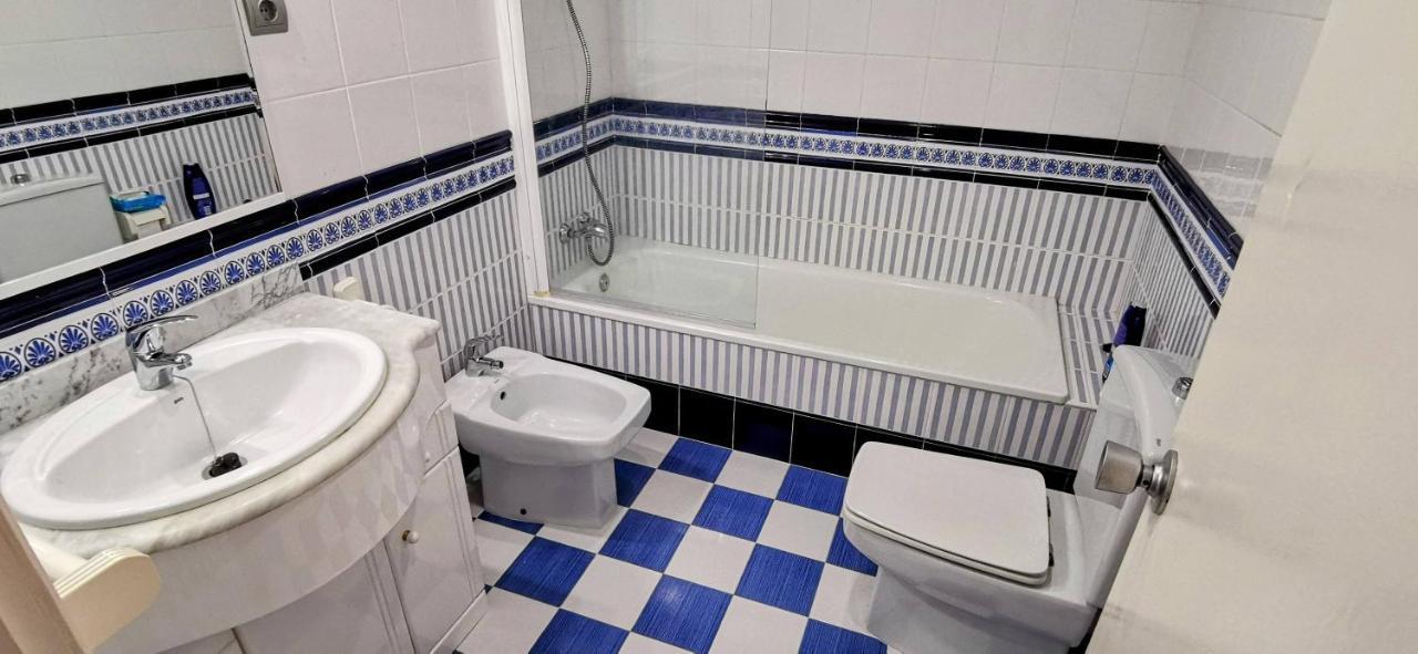 Apartament Puerto De La Duquesa Sea Views Manilva Zewnętrze zdjęcie